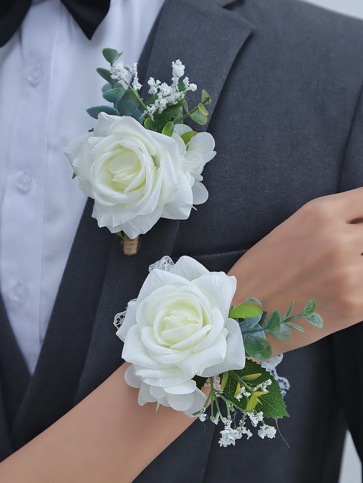 Corsage/ Boutonniere